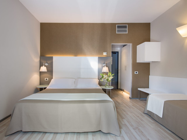 media.Gallery-Camere-02-Hotel-Maddalena-Riccione